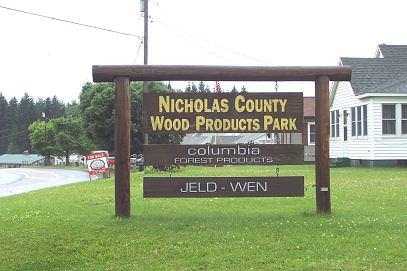 nicholas_county_wva_woodpark_sign
Forest Products are active in Craigsville, W VA, 6/09
