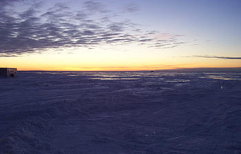 January sunset over Upper Red Lake. Temperature about -20ï¿½.
January sunset over Upper Red Lake. Temperature about -20ï¿½.
