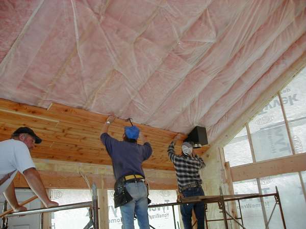 Addition_cedar_panelling
Installing cedar on ceiling
