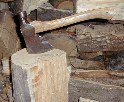 Hatchet
Hatchet with wood handle - old
Only type of hatchet I knew existed when I was a lad in the early 50's
Keywords: hatchet