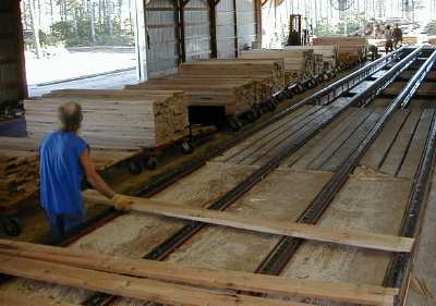 Muscoda_WI_mill
Mill where Inspectorwoody does lumber grading when needed.
Keywords: sawmill_greenchain