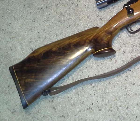 Savage_110_bolt
Shows right face of figured wood in butt stock
