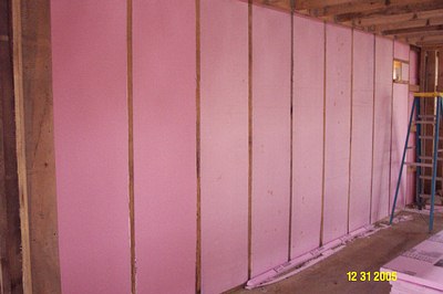 Pink wall
rigid insulation on interior wall of kiln
Keywords: OWW kiln insulation