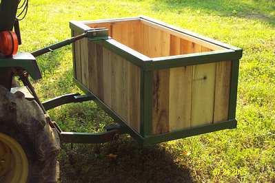 Yardbox4
Yardbox constructed of 2" angle iron and aspen for mounting on 3 point hitch
Keywords: OWW Yardbox toolbox
