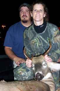 jody buck 08
jody first deer with a bow a 4 point buck 134 pounds first one in the family to get a deer with a bow oj is her husband oct 08
