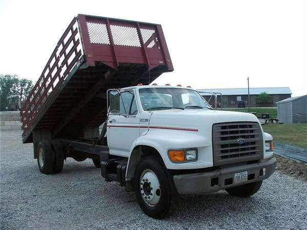 Ford F800
