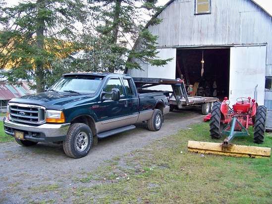 F250SD diesel 4X4  and fithwheel trailer 
New to me pick-up and trailer 
