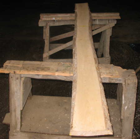making anaxe handle
ironwood board, sawed 4/4,  ( ostrya virginiana )
