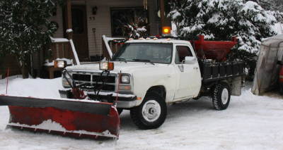 Dodge Plow truck
4 X 4  3/4 ton cumins power... Western plow ,  Highway spreader 
