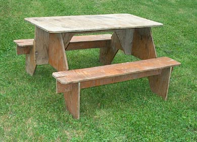 Re: Total Utilization: A plywood picnic table (pictures)