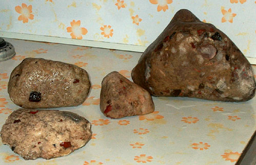 Some pudding stones Jeff help me find at his old stomp'n grounds in the UP Michigan
