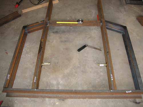 logging winch frame
welding up the frame
Keywords: winch build