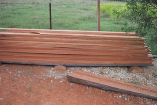 weatherboard pile
first true tapered weatherboards, cut for the young fella's "shed/bedroom"
