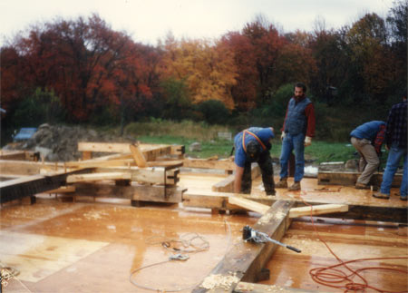 Joe's timber frame 3
Helping assemble my Uncle Joe's timber frame house, which replaced his 1660's farm house that had burned down. North Smithfield, RI - 1990
Keywords: timber frame assemble