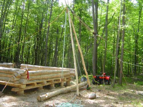 10' X 12' Timber Frame Shed (Raising the Frame)