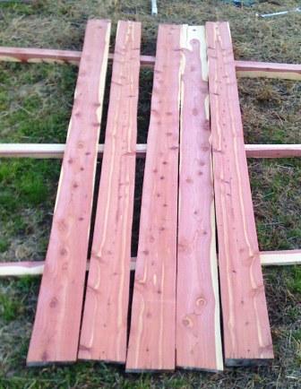 second cedar log lumber
Lumber from second small cedar, maybe 10 inch diameter
Keywords: redcedar