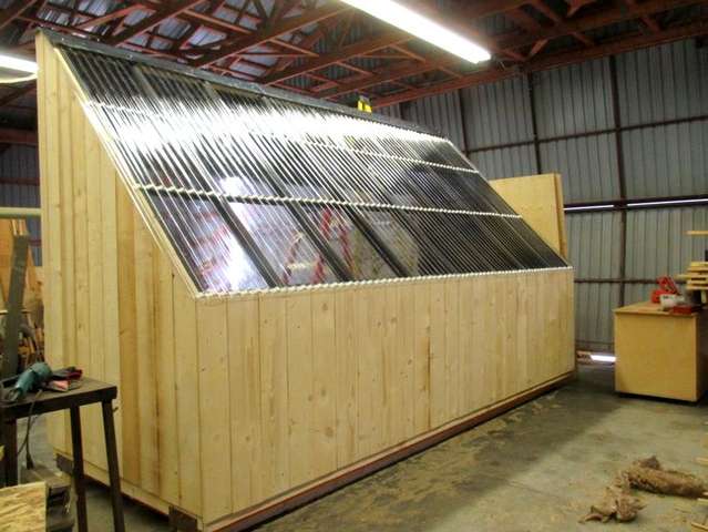 Solar Kiln
Keywords: Kiln, solar, wood drying.