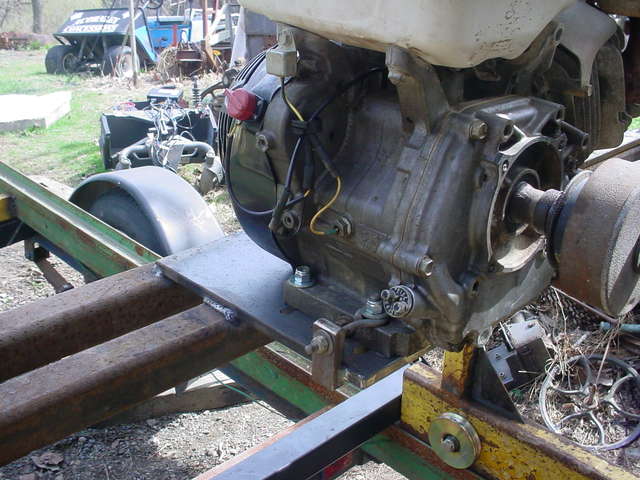 Engine mounted 3
Engine mounted 3
